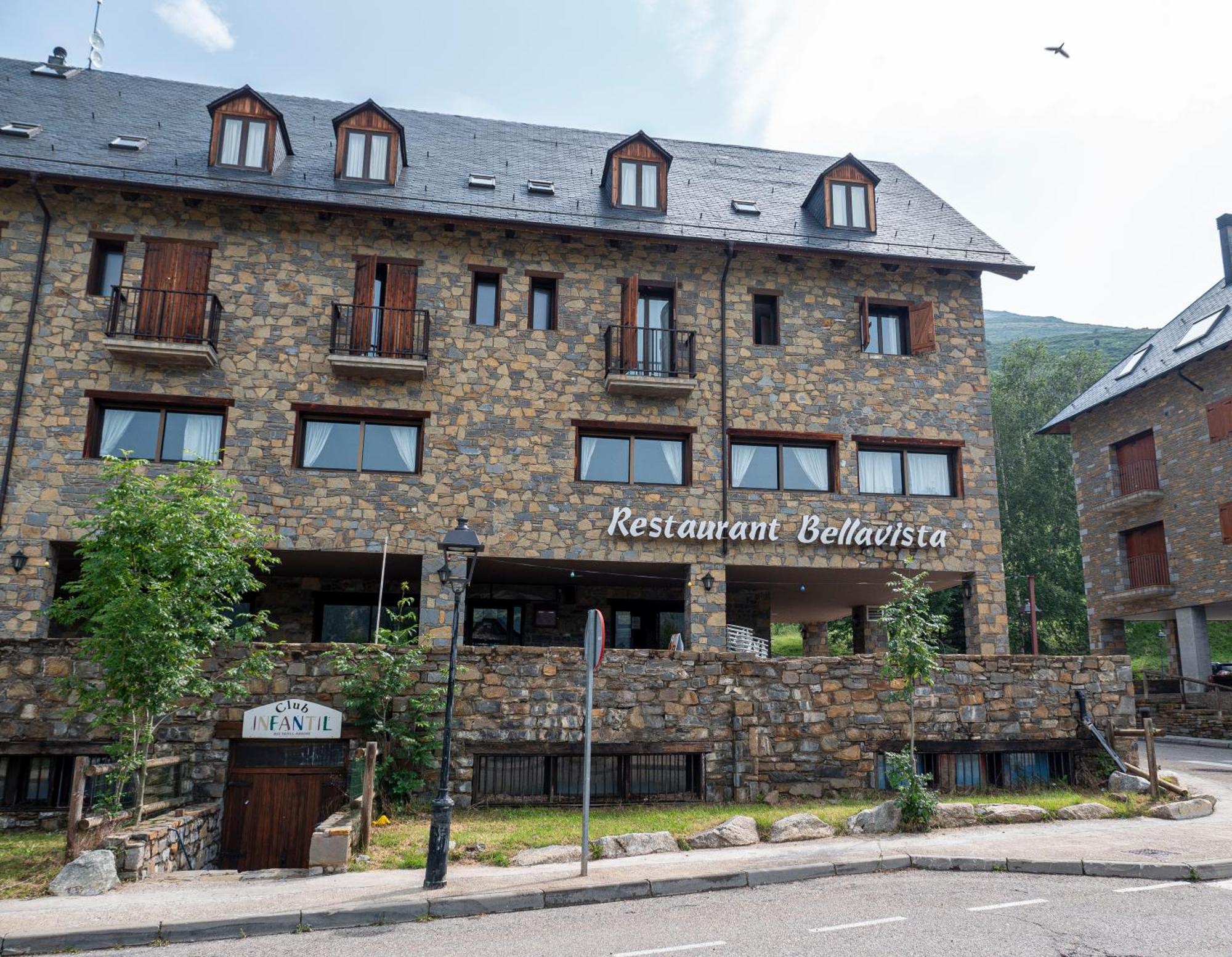 Hotel Romanic Taull Ngoại thất bức ảnh