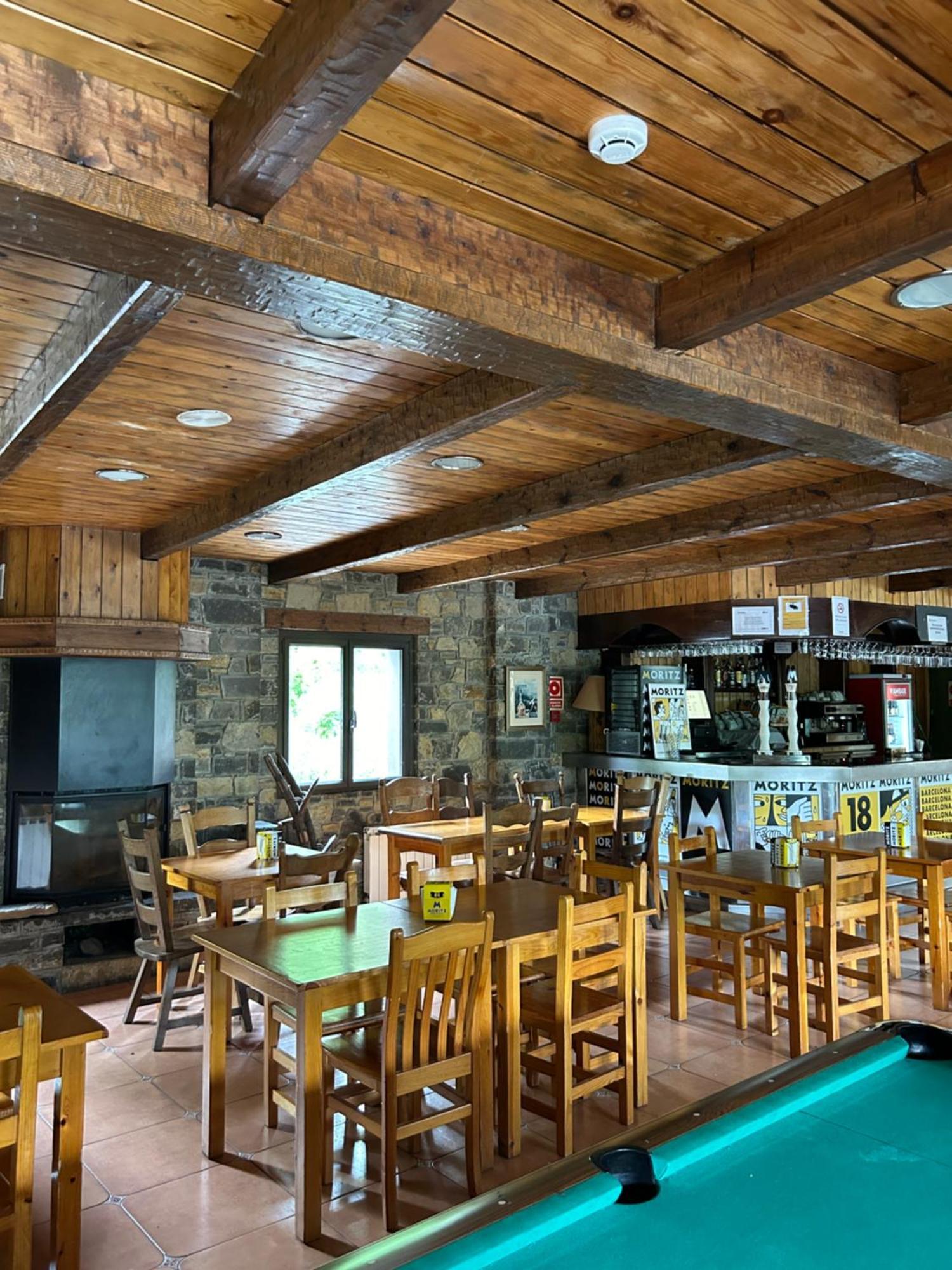 Hotel Romanic Taull Ngoại thất bức ảnh